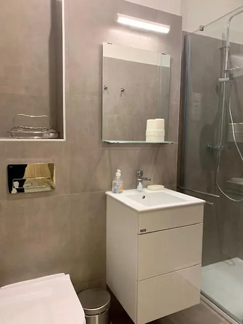 Mehdi Residence 2 Budapest Apartment